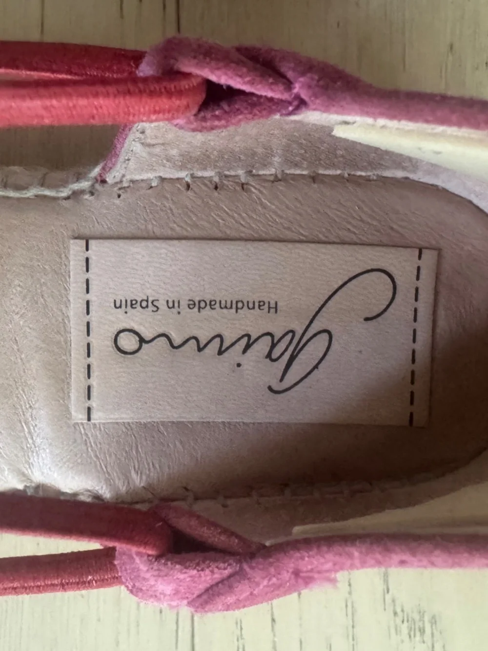 Gaimo Pink Suede Espadrille Flats Made in Spain EU 38 NWOB